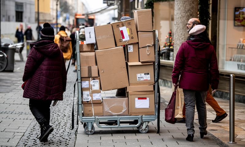 Inflation down in six German states, pointing to national decline