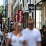 UK economy expands as forecast in Q2