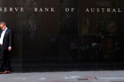 Australia's tight labour market set to ease, central bank says