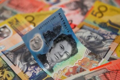 Australia, New Zealand dollars scale fresh highs on China boost