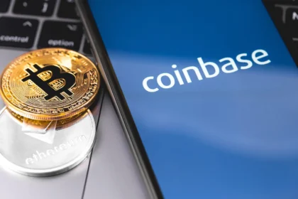 Bitcoin retail comeback on the cards as Coinbase pierces top-400 apps