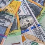 Australian Dollar remains tepid as US Dollar advances ahead of PCE Price Index for August