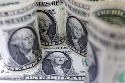 Dollar consolidates after strongest week in two years