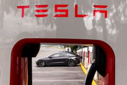 Tesla surprises with sales forecast and cost efficiency, shares jump