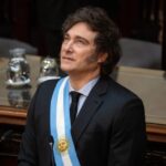 Argentina to Adopt Flexible Exchange Rate After Lifting Controls